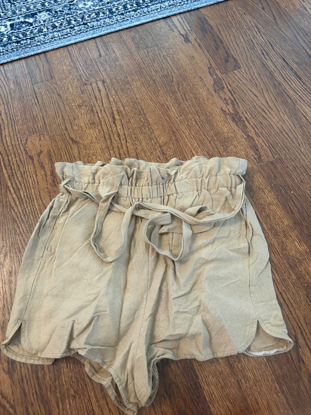 Express- Khaki High Rise Paper Bag Waist Shorts- Medium